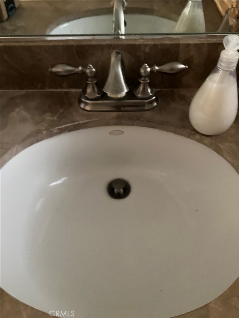 https://media.crmls.org/medias/ae6e365b-6259-48f2-915b-ef81ff7a9bbb.jpg?preset=X-Large