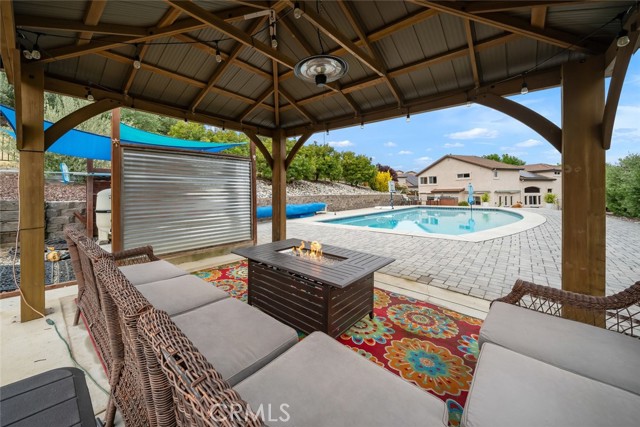 332 Susannah Lane, Paso Robles CA: https://media.crmls.org/medias/ae6ebc75-625b-48e9-85da-0655f4e75eb7.jpg