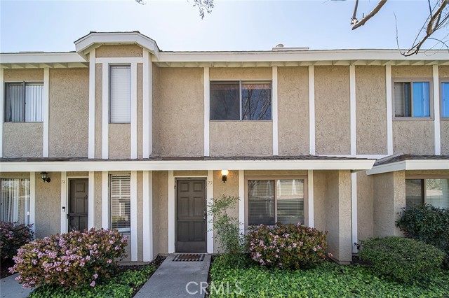 Detail Gallery Image 4 of 36 For 15218 Shadybend Dr #73,  Hacienda Heights,  CA 91745 - 3 Beds | 3 Baths