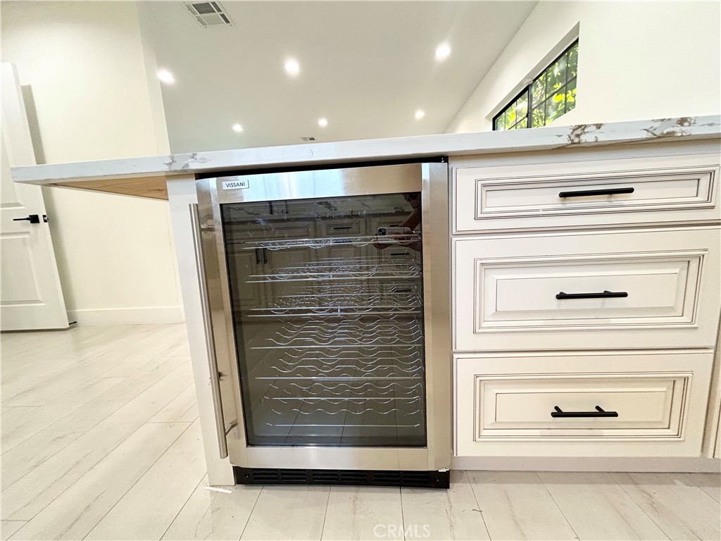 MLS #SR25274269 image #2