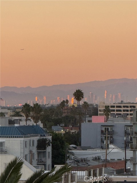 Detail Gallery Image 28 of 28 For 100 Atlantic #701,  Long Beach,  CA 90802 - 2 Beds | 1 Baths