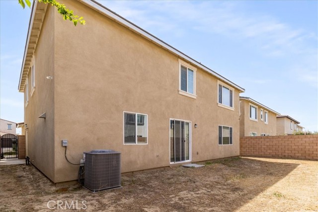 Detail Gallery Image 37 of 43 For 4852 S Jordan Ave, Ontario,  CA 91762 - 5 Beds | 3 Baths