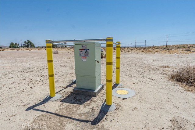 35453 Lenwood Road, Barstow CA: https://media.crmls.org/medias/ae705611-e703-4ba8-bbf0-c403c1c4e3b9.jpg