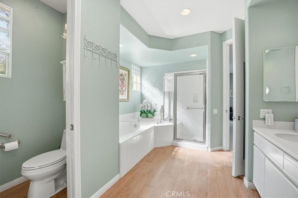 MLS #OC25246393 image #25