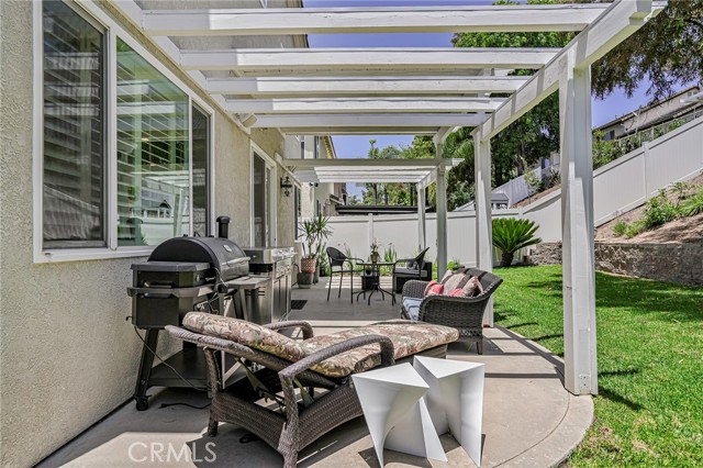 20 Wayfaire, Rancho Santa Margarita CA: https://media.crmls.org/medias/ae713fa7-351d-4a77-9e0c-553e6c91342b.jpg