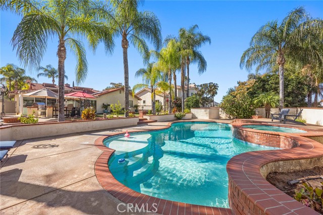 Detail Gallery Image 6 of 12 For 23646 Big Butte Dr, Canyon Lake,  CA 92587 - 3 Beds | 2 Baths