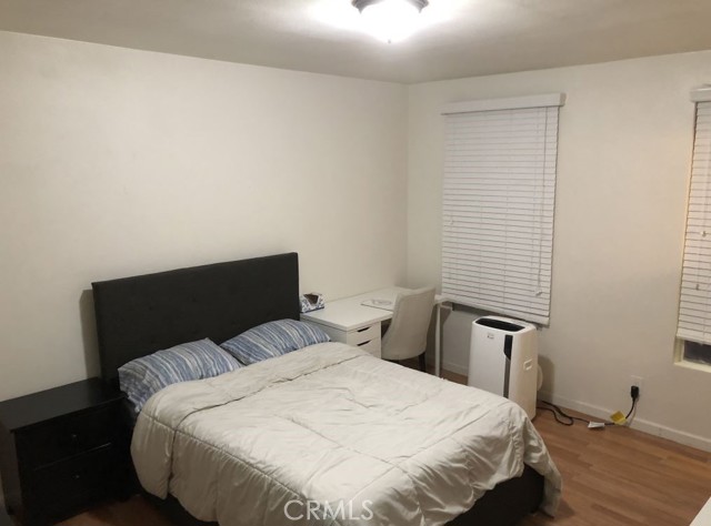Detail Gallery Image 20 of 27 For 218 W Wilson Ave, Orange,  CA 92867 - – Beds | – Baths