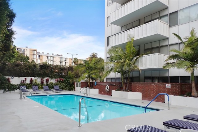 Detail Gallery Image 19 of 27 For 7135 Hollywood Bld #210,  Los Angeles,  CA 90046 - 1 Beds | 2 Baths