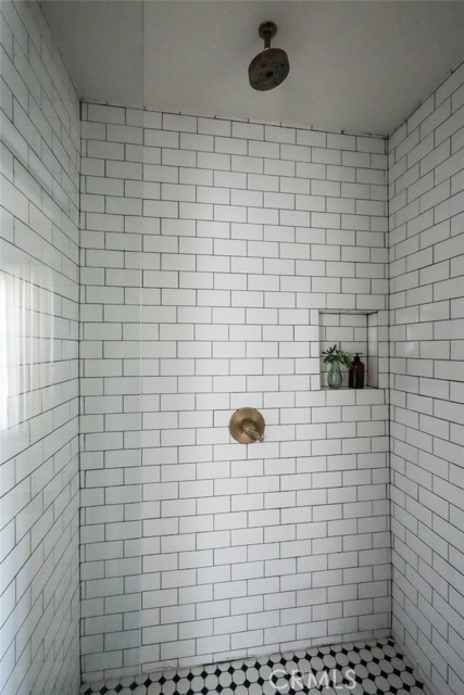 3716 & 3714 Rosemead Avenue, Los Angeles CA: https://media.crmls.org/medias/ae72be00-1d1e-4baa-984a-3a31d77fc8c3.jpg