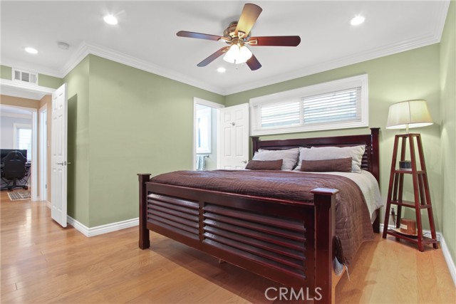 1737 Roseglen Avenue, San Pedro CA: https://media.crmls.org/medias/ae731df2-09b2-4999-b9bd-7e8ecf288bf0.jpg