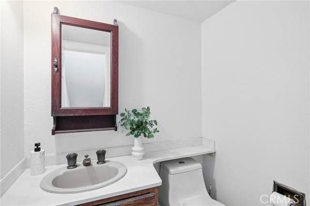 Detail Gallery Image 13 of 30 For 434 S Los Robles Ave #4,  Pasadena,  CA 91101 - 2 Beds | 3 Baths