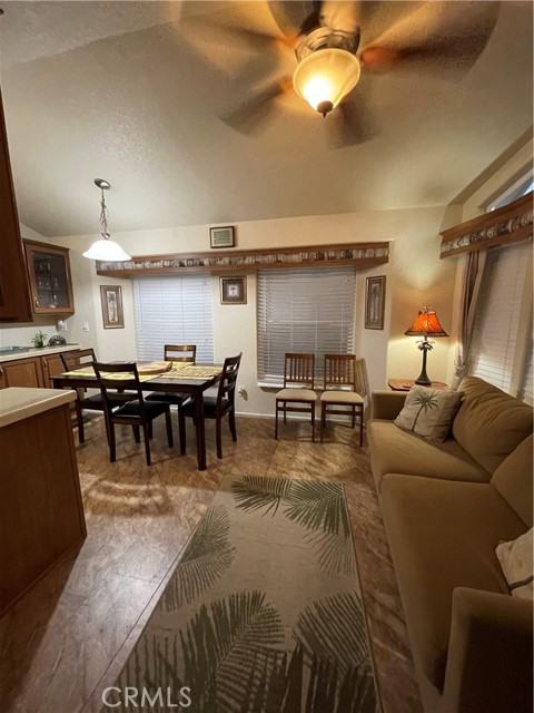 Detail Gallery Image 12 of 34 For 74711 Dillon Rd #1025,  Desert Hot Springs,  CA 92241 - 2 Beds | 1 Baths