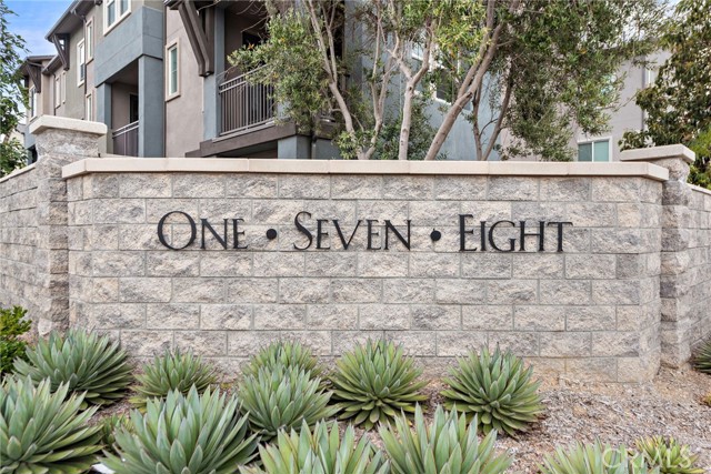 8103 Cooper Lane, Gardena CA: https://media.crmls.org/medias/ae73fbcd-67bf-4041-8577-153c7035b315.jpg