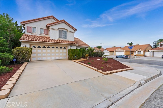 Detail Gallery Image 3 of 48 For 15655 Prestancia Ct, Moreno Valley,  CA 92555 - 3 Beds | 2/1 Baths