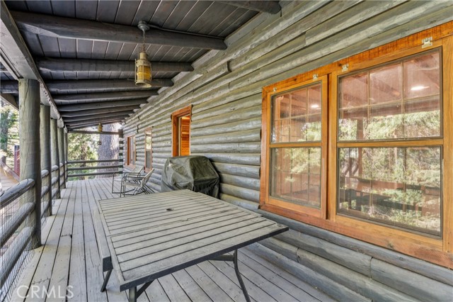 695 Buckingham, Lake Arrowhead, CA 92352