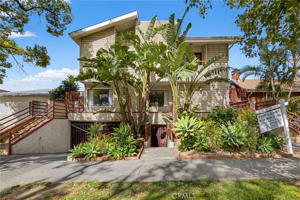 1055 Ruberta Avenue #3