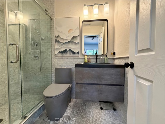 Detail Gallery Image 23 of 50 For 133 Concerto, Oak Park,  CA 91377 - 3 Beds | 3 Baths