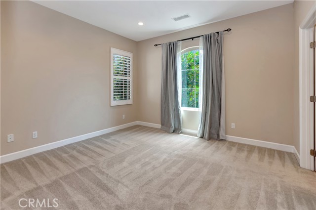 63 Sycamore Bend, Irvine CA: https://media.crmls.org/medias/ae762ae0-7736-416f-992f-56cc678a40c7.jpg