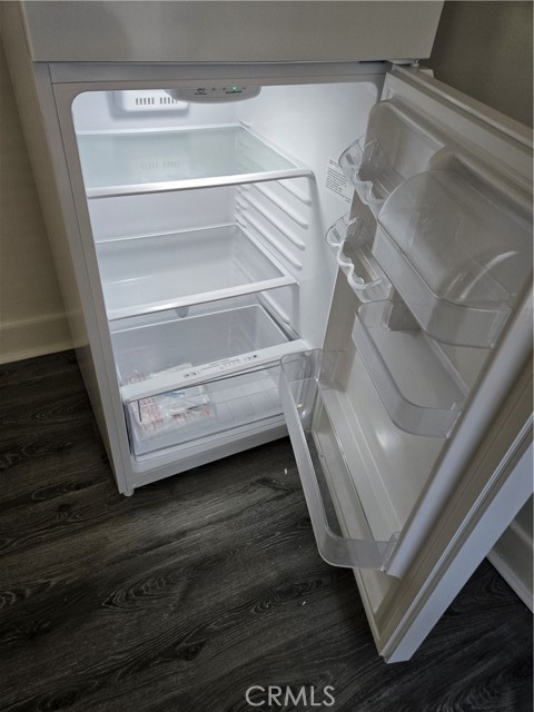 Detail Gallery Image 19 of 23 For 551 W 10th St #3,  Long Beach,  CA 90813 - 0 Beds | 1 Baths