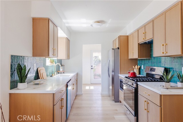 Detail Gallery Image 31 of 61 For 6841 Millmark, Long Beach,  CA 90805 - 4 Beds | 3 Baths