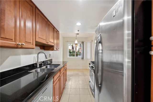 Detail Gallery Image 18 of 46 For 147 W Acacia Avenue Unit#104, Glendale,  CA 91204 - 2 Beds | 2/1 Baths