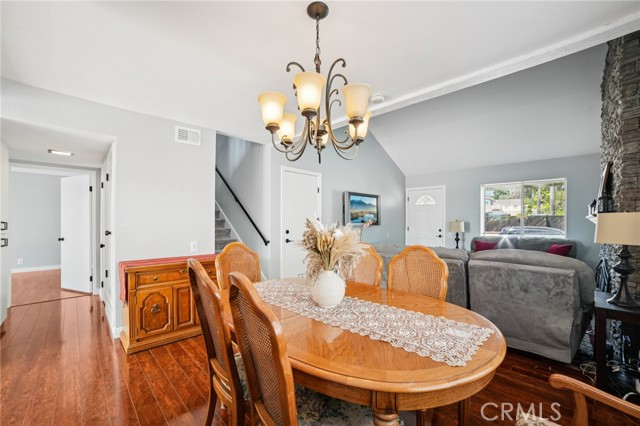 23441 Via Ronda, Mission Viejo CA: https://media.crmls.org/medias/ae76e367-e71b-4a4d-8630-ad314db700ca.jpg