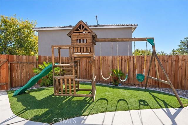 11363 Winter Pl, Adelanto, CA 92301 photo 12