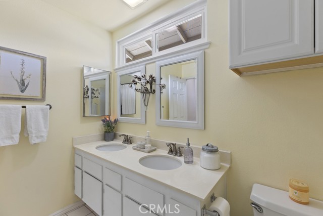 Image 34 of 49 For 6929 Sherwood Drive