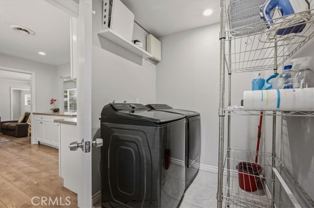 Detail Gallery Image 17 of 41 For 188 E Green, Claremont,  CA 91711 - 4 Beds | 2 Baths