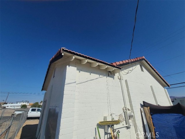 113 S 6th Avenue, Barstow, California 92311, ,Commercial Sale,For Sale,113 S 6th Avenue,CRHD22200038