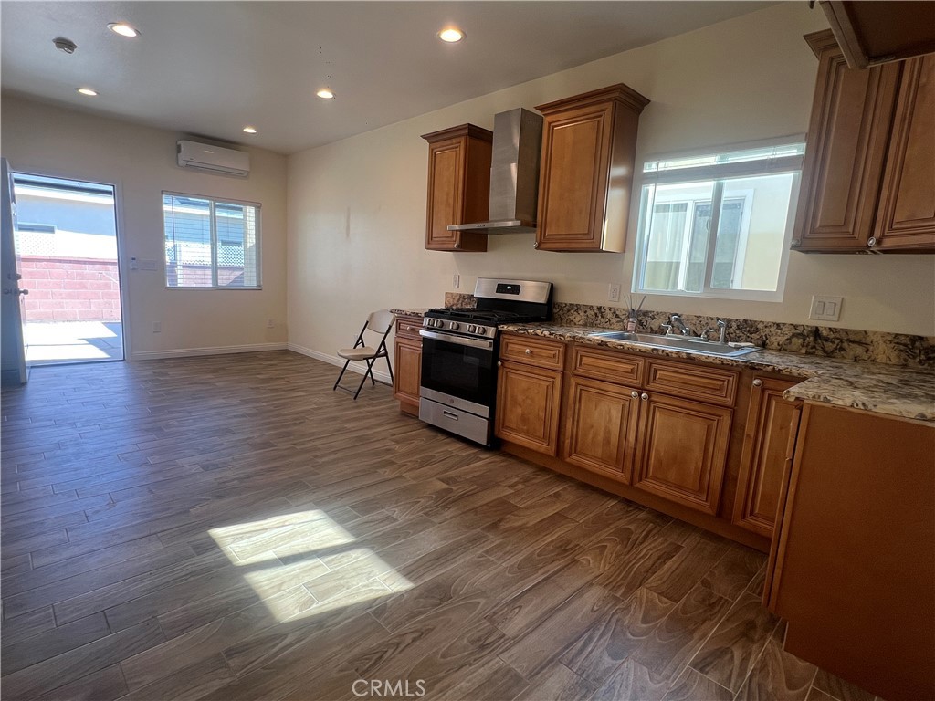 Ae78a948 9b8f 41b5 A460 B8927b8c3100