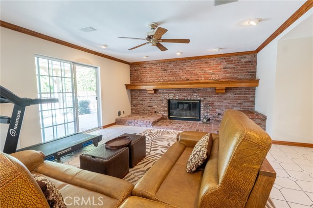 Image 5 of 21 For 18812 Tulsa  