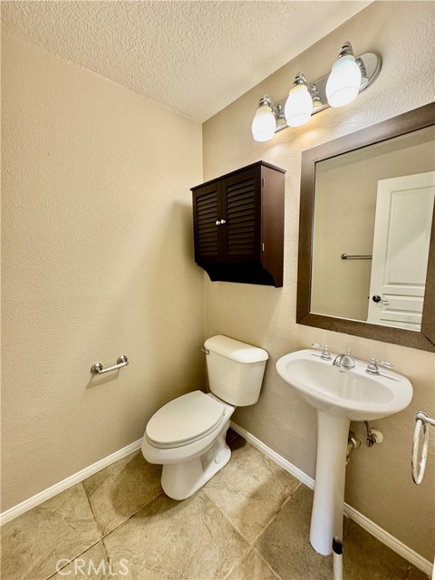 Detail Gallery Image 5 of 7 For 58 Sansovino, Ladera Ranch,  CA 92694 - 2 Beds | 2/1 Baths