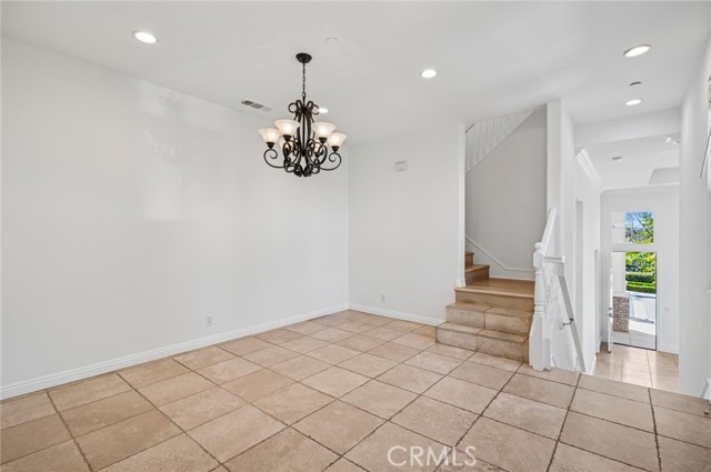 Detail Gallery Image 6 of 28 For 56 Fringe Tree, Irvine,  CA 92606 - 4 Beds | 3 Baths