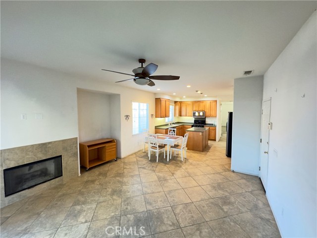 Detail Gallery Image 13 of 45 For 25954 Bybee Ln, Loma Linda,  CA 92354 - 3 Beds | 2/1 Baths