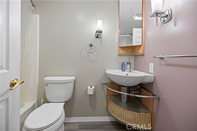 Detail Gallery Image 30 of 43 For 16464 Tullock, Fontana,  CA 92335 - 4 Beds | 2 Baths