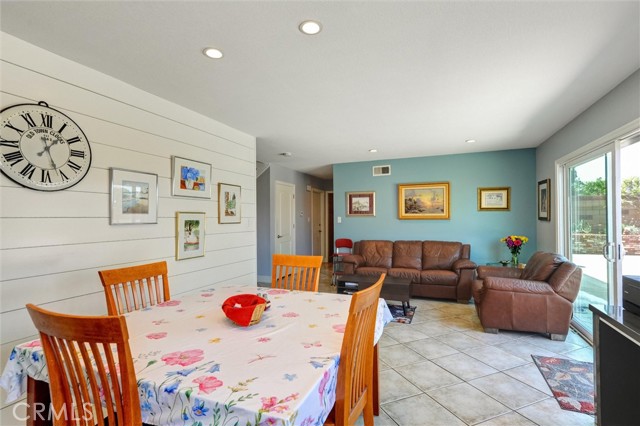18137 Galatina Street, Rowland Heights CA: https://media.crmls.org/medias/ae7afbb9-85e7-4811-94c7-b5809cca8795.jpg