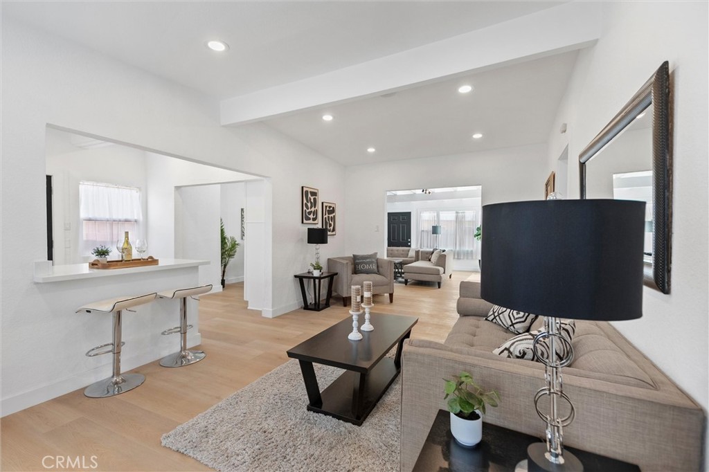 1408 S Central