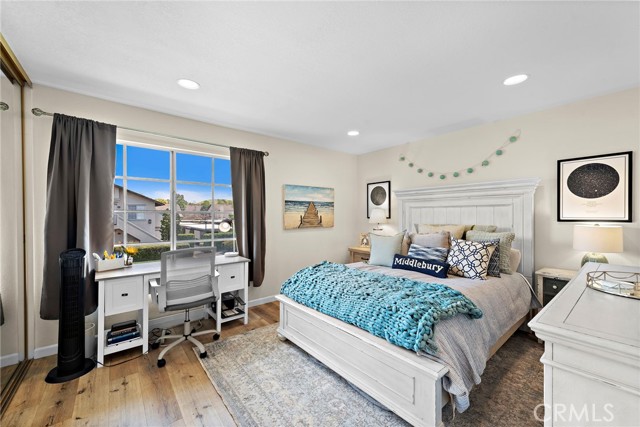 Detail Gallery Image 1 of 30 For 22 Exeter #23,  Irvine,  CA 92612 - 1 Beds | 1 Baths