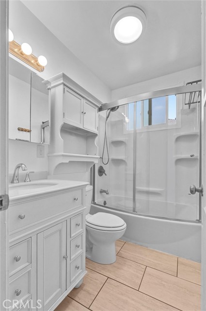 Detail Gallery Image 19 of 28 For 22228 Warmside, Torrance,  CA 90505 - 3 Beds | 1 Baths