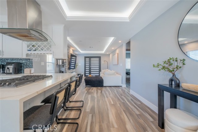 6436 Day Street, Tujunga CA: https://media.crmls.org/medias/ae7bb1c5-f75c-4950-a341-0ac41a9af052.jpg