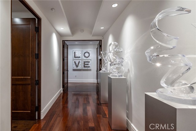 Image 20 of 57 For 345 Colorado Boulevard 404