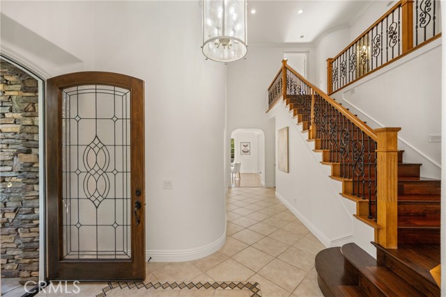 Image 6 of 64 For 32 Montclair