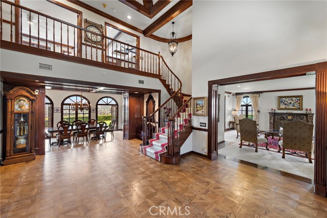 26126 Oroville Place, Laguna Hills CA: https://media.crmls.org/medias/ae7cd8cf-5ca3-4dc4-b366-2fd8702825b5.jpg