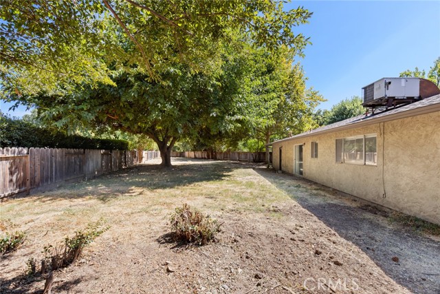 Detail Gallery Image 19 of 28 For 395 Gardenside Ct, Chico,  CA 95973 - 3 Beds | 2 Baths