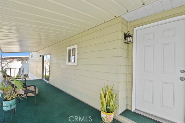 Detail Gallery Image 2 of 20 For 11250 Beach Bld #100,  Stanton,  CA 90680 - 2 Beds | 2 Baths