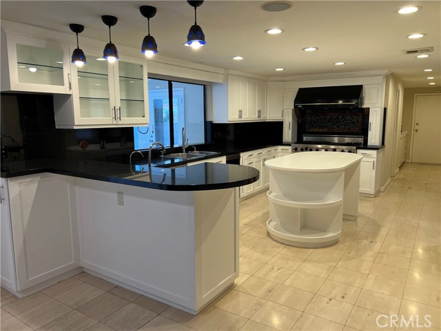 1808 Paseo Del Mar, Palos Verdes Estates CA: https://media.crmls.org/medias/ae7ea441-fab9-45d8-ae27-bc6c5175d394.jpg