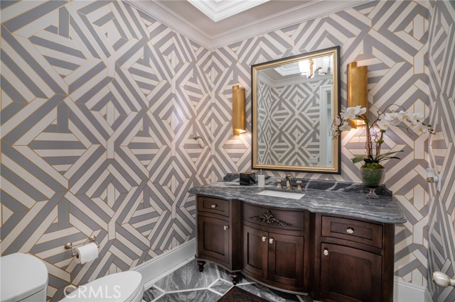 Detail Gallery Image 13 of 36 For 501 W Woodruff Ave, Arcadia,  CA 91007 - 5 Beds | 5/1 Baths