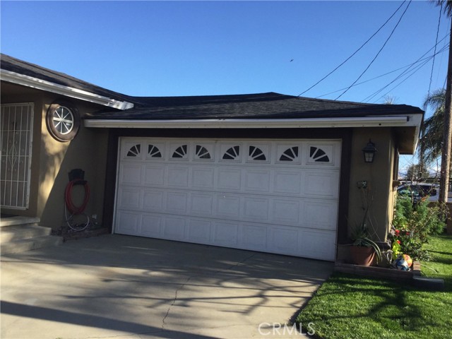 Detail Gallery Image 5 of 46 For 3860 Fox Tail Lane, Jurupa Valley,  CA 92509 - 4 Beds | 2/1 Baths