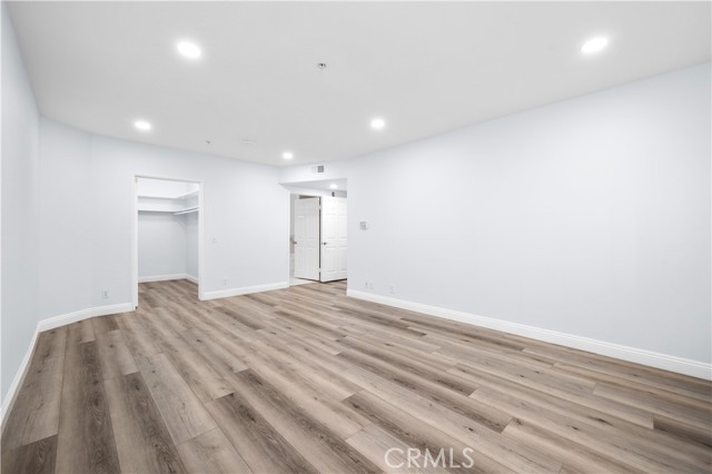 4259 Fulton Avenue, Sherman Oaks CA: https://media.crmls.org/medias/ae8007b1-ec2f-4f51-a1d4-98b877a03f72.jpg